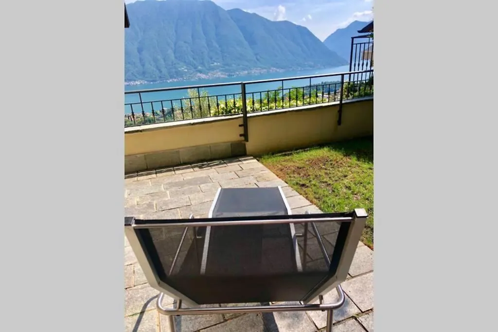Lenno Panoramica Private Villa Sleeps 8-By Italian Apartments