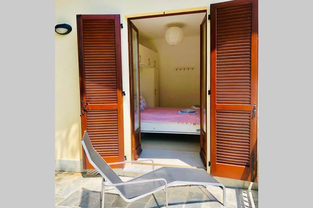 Lenno Panoramica Private Villa Sleeps 8-By Italian Apartments 0*,